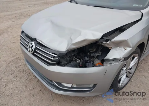 2013 Volkswagen Passat 2.0L Tdi Sel Premium from USA, damaged, VIN 1VWCN7A37DC112635